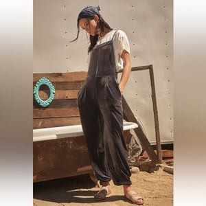 Fabulous Stretch Velvet Pleated Overall jumpsuit